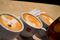 Smile and Coffee get served with an Eclair